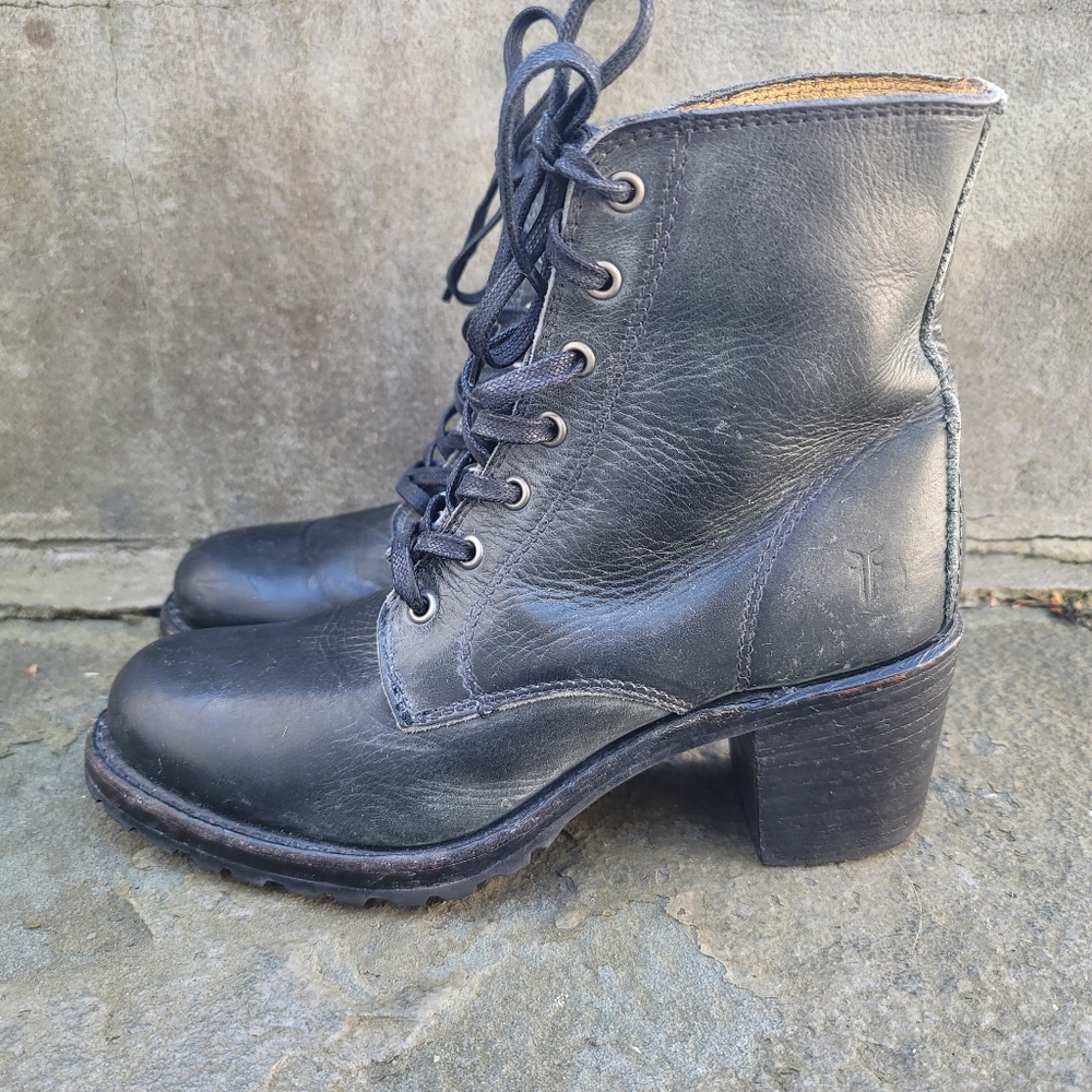Frye Sabrina 6G Lace-Up Boots Black Size 7